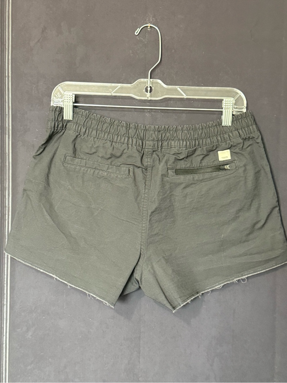 Vuori women’s rip stop shorts (oversized) - dark charcoal